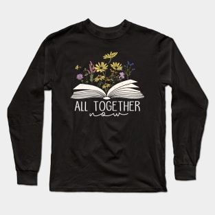 All Together Now Summer Reading 2023 Retro Flower Book Lover Long Sleeve T-Shirt